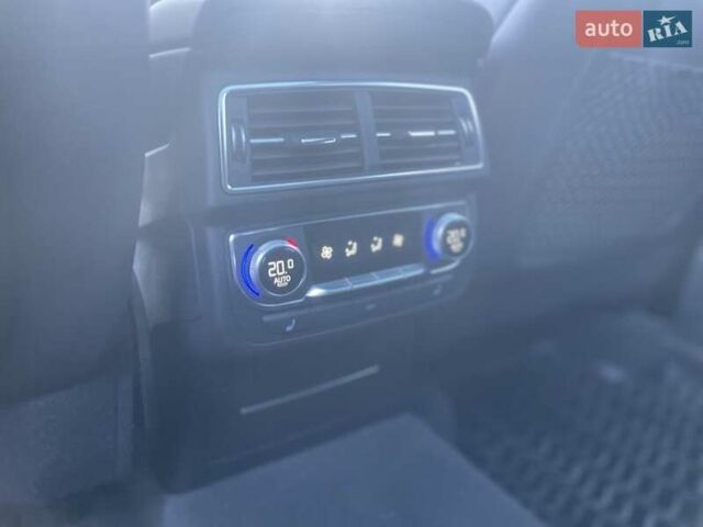 Ауди Ку 7 2017 в Киеве на Automoto.ua Белый Ауди Ку 7, объемом двигателя 3 л и пробегом 156 тыс. км за 28100 $, фото 11 на Automoto.ua