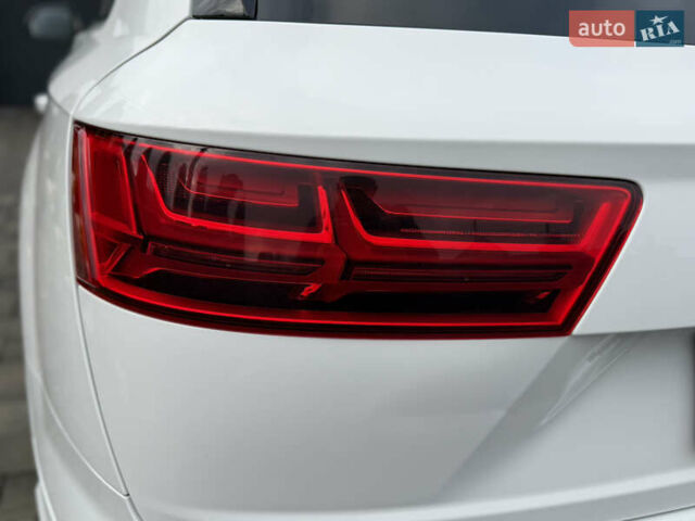 Белый Ауди Ку 7, объемом двигателя 2.97 л и пробегом 144 тыс. км за 40500 $, фото 43 на Automoto.ua