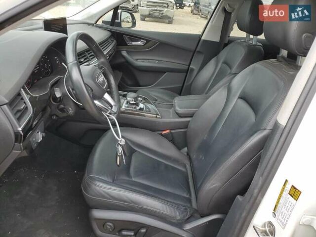 Белый Ауди Ку 7, объемом двигателя 3 л и пробегом 136 тыс. км за 7300 $, фото 6 на Automoto.ua