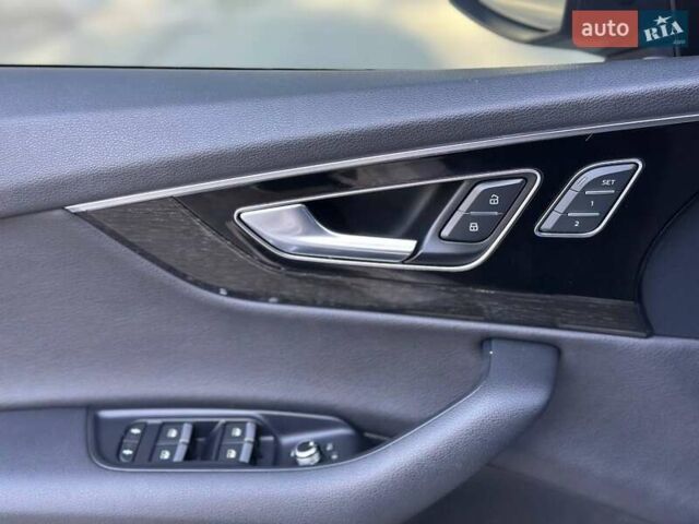 Білий Ауді Ку 7, об'ємом двигуна 3 л та пробігом 193 тис. км за 23300 $, фото 12 на Automoto.ua