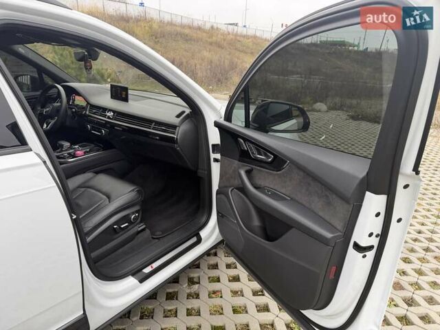 Белый Ауди Ку 7, объемом двигателя 2.97 л и пробегом 175 тыс. км за 47300 $, фото 43 на Automoto.ua