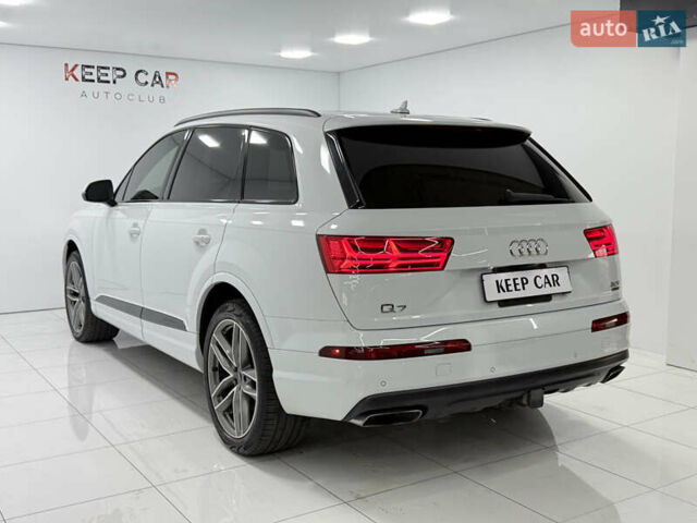 Белый Ауди Ку 7, объемом двигателя 3 л и пробегом 194 тыс. км за 25900 $, фото 5 на Automoto.ua