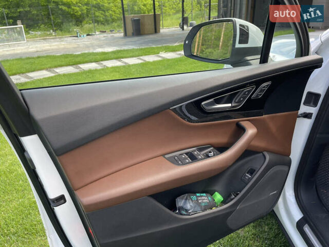 Білий Ауді Ку 7, об'ємом двигуна 3 л та пробігом 118 тис. км за 33000 $, фото 22 на Automoto.ua