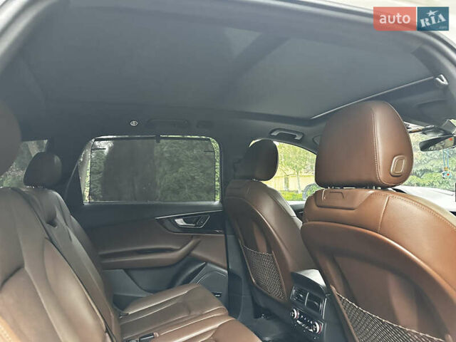 Белый Ауди Ку 7, объемом двигателя 3 л и пробегом 225 тыс. км за 23900 $, фото 25 на Automoto.ua