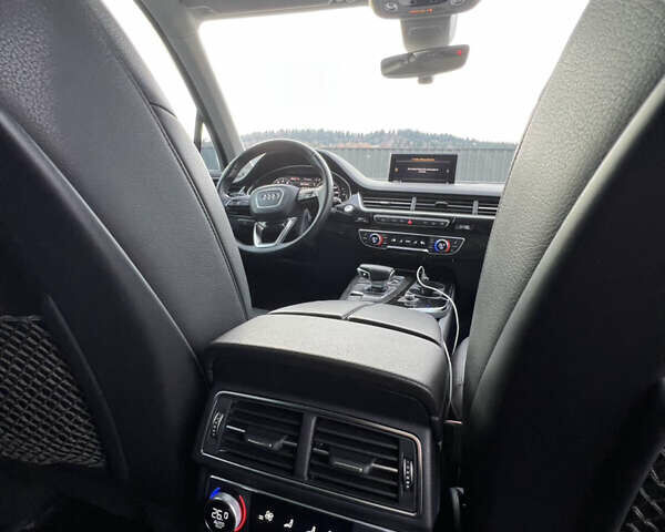 Белый Ауди Ку 7, объемом двигателя 3 л и пробегом 190 тыс. км за 35000 $, фото 24 на Automoto.ua