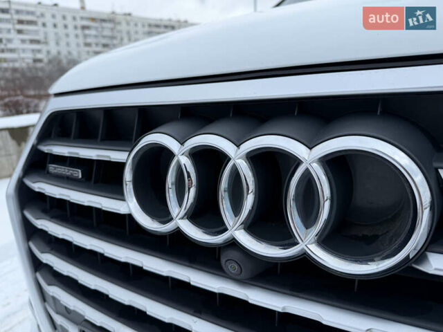 Белый Ауди Ку 7, объемом двигателя 3 л и пробегом 244 тыс. км за 27600 $, фото 29 на Automoto.ua
