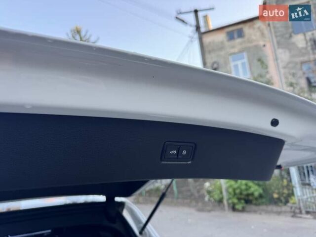 Белый Ауди Ку 7, объемом двигателя 3 л и пробегом 195 тыс. км за 23500 $, фото 38 на Automoto.ua