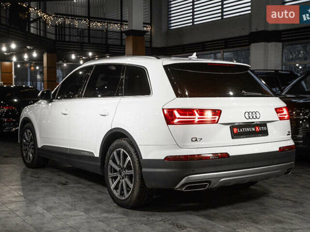 Білий Ауді Ку 7, об'ємом двигуна 2.97 л та пробігом 84 тис. км за 45900 $, фото 14 на Automoto.ua