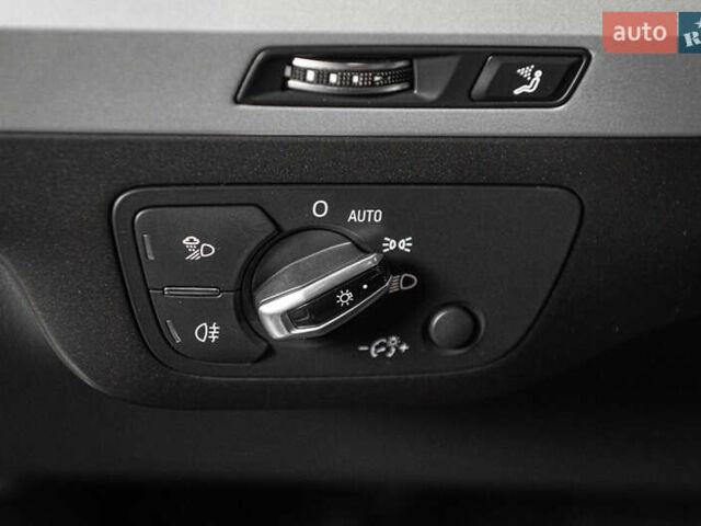 Білий Ауді Ку 7, об'ємом двигуна 2.97 л та пробігом 84 тис. км за 45900 $, фото 38 на Automoto.ua