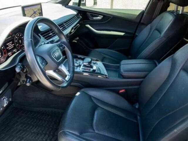 Белый Ауди Ку 7, объемом двигателя 2 л и пробегом 54 тыс. км за 9000 $, фото 8 на Automoto.ua