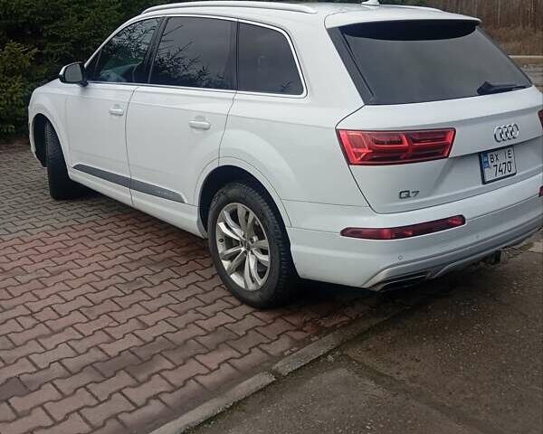 Белый Ауди Ку 7, объемом двигателя 3 л и пробегом 141 тыс. км за 28400 $, фото 5 на Automoto.ua