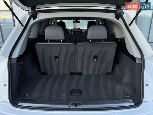 Білий Ауді Ку 7, об'ємом двигуна 3 л та пробігом 142 тис. км за 24500 $, фото 69 на Automoto.ua