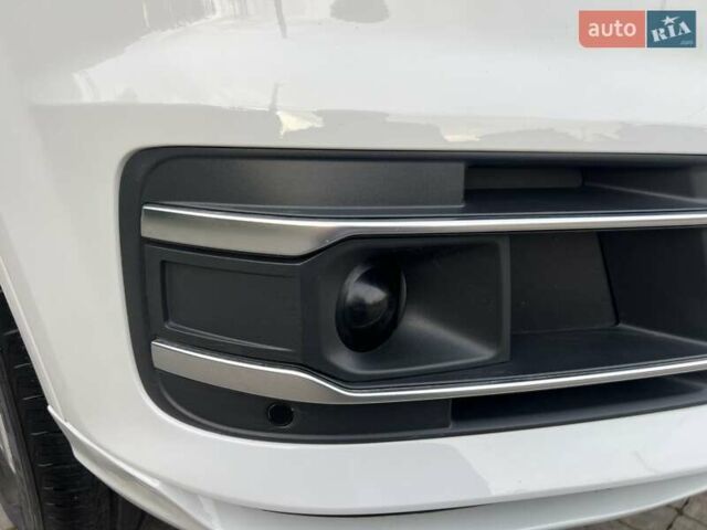 Білий Ауді Ку 7, об'ємом двигуна 2 л та пробігом 109 тис. км за 23900 $, фото 70 на Automoto.ua