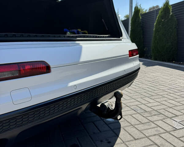 Білий Ауді Ку 7, об'ємом двигуна 2.97 л та пробігом 192 тис. км за 38800 $, фото 13 на Automoto.ua