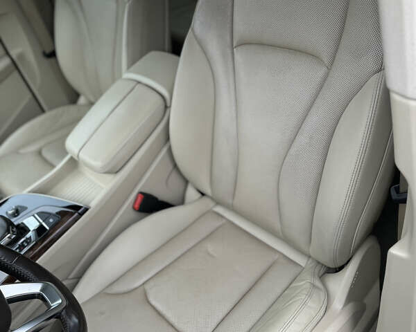 Белый Ауди Ку 7, объемом двигателя 3 л и пробегом 125 тыс. км за 29499 $, фото 27 на Automoto.ua