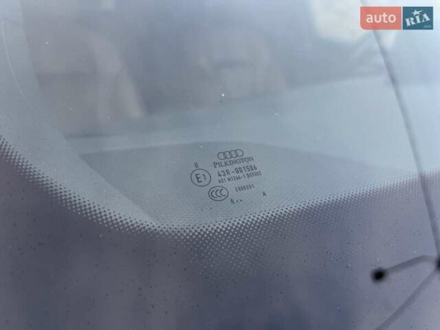 Білий Ауді Ку 7, об'ємом двигуна 2 л та пробігом 109 тис. км за 23900 $, фото 67 на Automoto.ua