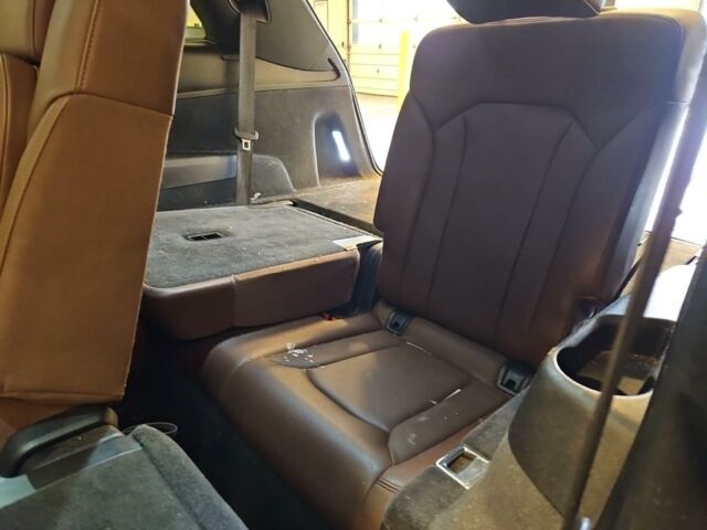 Білий Ауді Ку 7, об'ємом двигуна 3 л та пробігом 227 тис. км за 19900 $, фото 8 на Automoto.ua