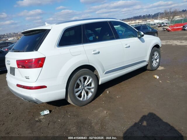 Білий Ауді Ку 7, об'ємом двигуна 3 л та пробігом 113 тис. км за 19300 $, фото 5 на Automoto.ua