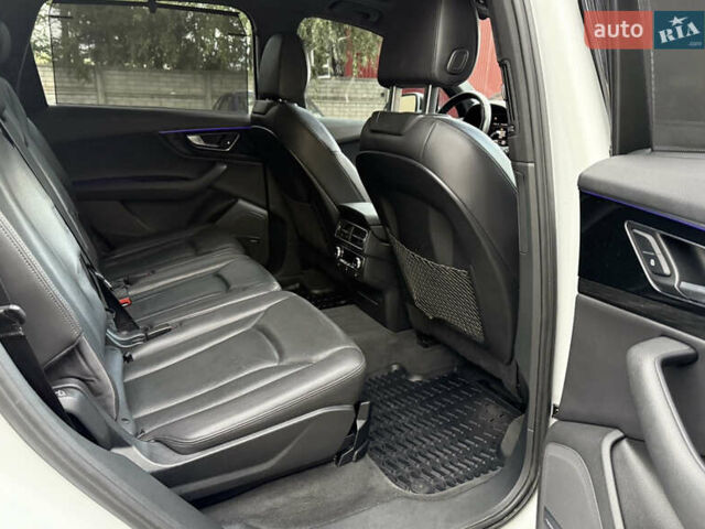 Білий Ауді Ку 7, об'ємом двигуна 3 л та пробігом 242 тис. км за 24900 $, фото 22 на Automoto.ua