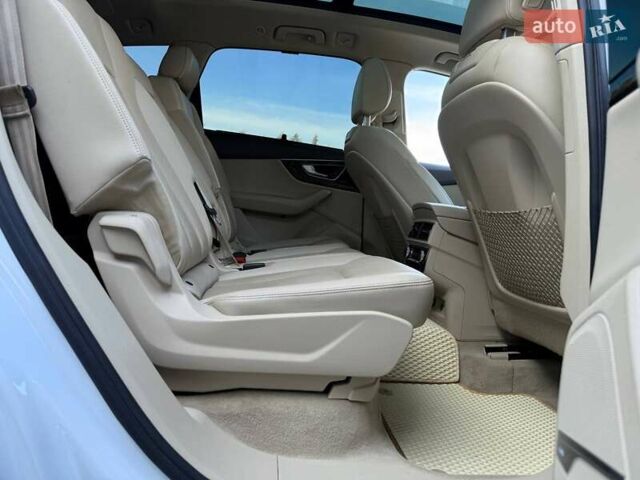 Ауді Ку 7 2017 у Рівному на Automoto.ua Білий Ауді Ку 7, об'ємом двигуна 3 л та пробігом 149 тис. км за 31000 $, фото 78 на Automoto.ua
