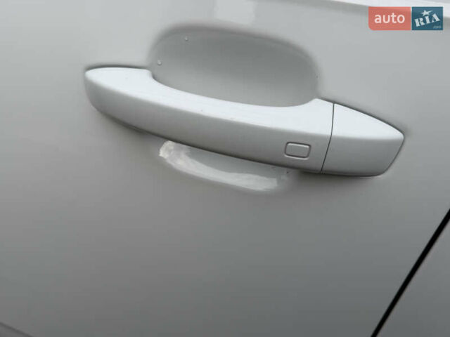 Белый Ауди Ку 7, объемом двигателя 2.97 л и пробегом 144 тыс. км за 40500 $, фото 53 на Automoto.ua