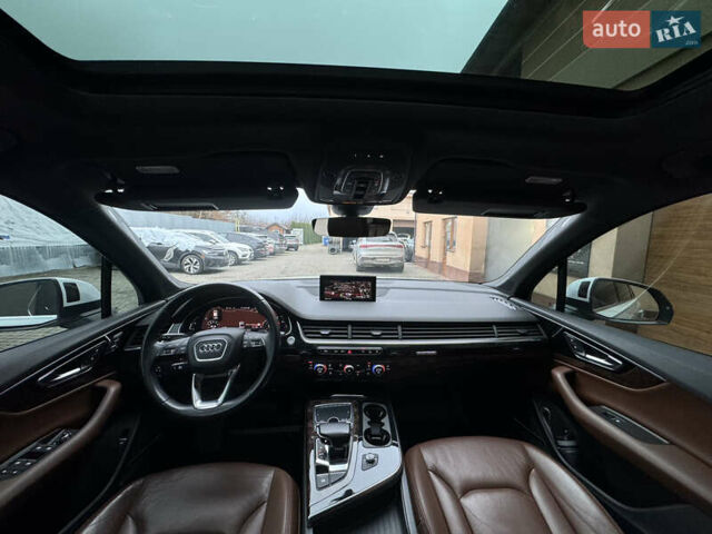 Білий Ауді Ку 7, об'ємом двигуна 3 л та пробігом 171 тис. км за 25000 $, фото 22 на Automoto.ua