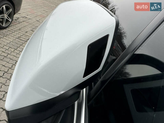 Білий Ауді Ку 7, об'ємом двигуна 3 л та пробігом 171 тис. км за 25000 $, фото 52 на Automoto.ua