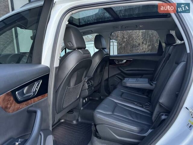 Білий Ауді Ку 7, об'ємом двигуна 3 л та пробігом 142 тис. км за 24500 $, фото 61 на Automoto.ua