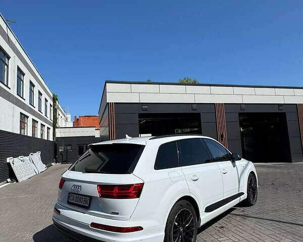 Білий Ауді Ку 7, об'ємом двигуна 2.97 л та пробігом 192 тис. км за 38800 $, фото 2 на Automoto.ua