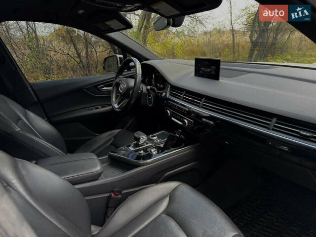 Белый Ауди Ку 7, объемом двигателя 3 л и пробегом 228 тыс. км за 26850 $, фото 17 на Automoto.ua