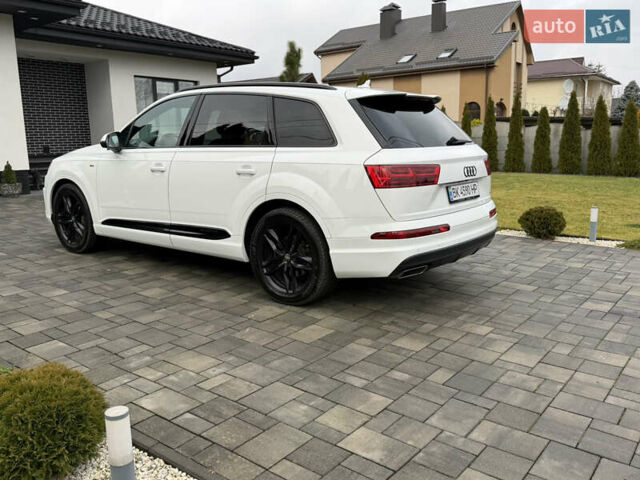 Белый Ауди Ку 7, объемом двигателя 2.97 л и пробегом 144 тыс. км за 40500 $, фото 5 на Automoto.ua
