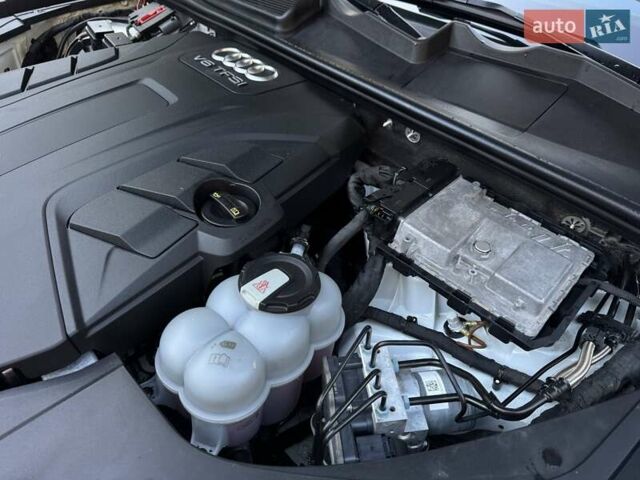 Белый Ауди Ку 7, объемом двигателя 3 л и пробегом 195 тыс. км за 23500 $, фото 48 на Automoto.ua