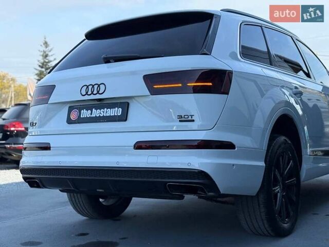 Ауді Ку 7 2017 у Рівному на Automoto.ua Білий Ауді Ку 7, об'ємом двигуна 3 л та пробігом 149 тис. км за 31000 $, фото 25 на Automoto.ua