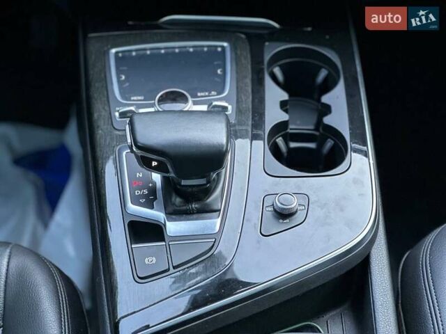 Білий Ауді Ку 7, об'ємом двигуна 3 л та пробігом 193 тис. км за 23300 $, фото 20 на Automoto.ua