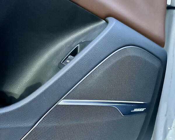 Белый Ауди Ку 7, объемом двигателя 1.98 л и пробегом 103 тыс. км за 29900 $, фото 10 на Automoto.ua