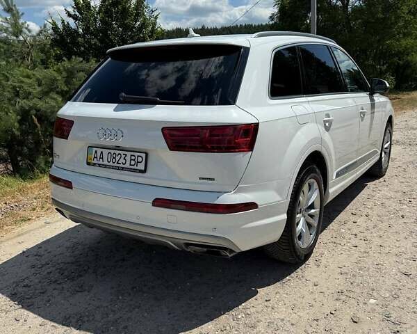 Ауді Ку 7 2017 у Києві на Automoto.ua Білий Ауді Ку 7, об'ємом двигуна 1.98 л та пробігом 108 тис. км за 36200 $, фото 19 на Automoto.ua
