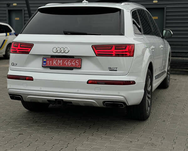 Белый Ауди Ку 7, объемом двигателя 3 л и пробегом 125 тыс. км за 29499 $, фото 5 на Automoto.ua