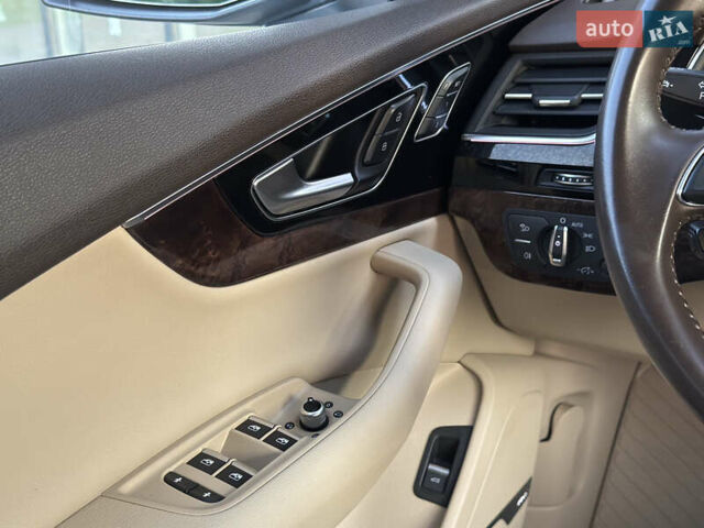 Белый Ауди Ку 7, объемом двигателя 3 л и пробегом 126 тыс. км за 27700 $, фото 23 на Automoto.ua