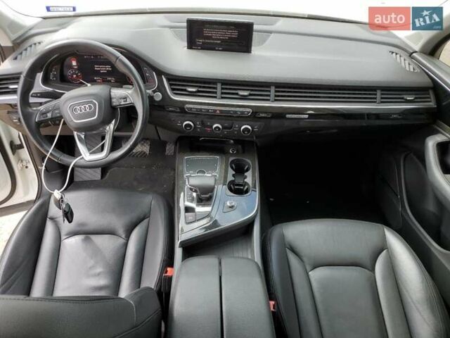 Белый Ауди Ку 7, объемом двигателя 3 л и пробегом 136 тыс. км за 7300 $, фото 7 на Automoto.ua