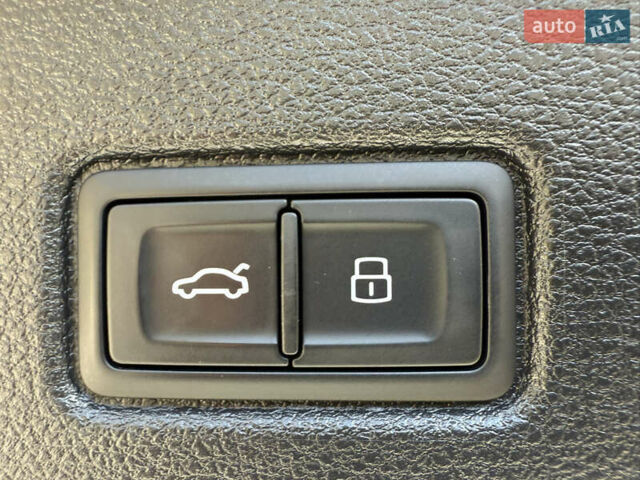 Ауді Ку 7 2017 у Львові на Automoto.ua Білий Ауді Ку 7, об'ємом двигуна 3 л та пробігом 159 тис. км за 23950 $, фото 50 на Automoto.ua
