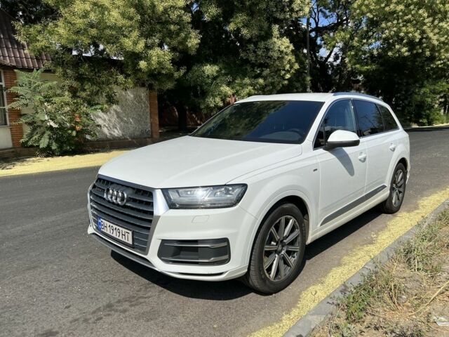 Белый Ауди Ку 7, объемом двигателя 3 л и пробегом 245 тыс. км за 33500 $, фото 2 на Automoto.ua