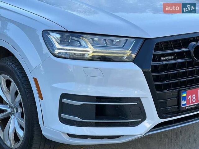 Білий Ауді Ку 7, об'ємом двигуна 3 л та пробігом 193 тис. км за 23300 $, фото 3 на Automoto.ua