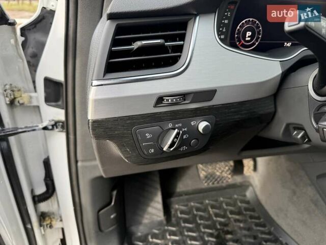 Ауді Ку 7 2017 у Києві на Automoto.ua Білий Ауді Ку 7, об'ємом двигуна 3 л та пробігом 213 тис. км за 27500 $, фото 12 на Automoto.ua