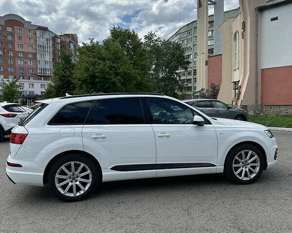Белый Ауди Ку 7, объемом двигателя 2.97 л и пробегом 120 тыс. км за 44000 $, фото 4 на Automoto.ua