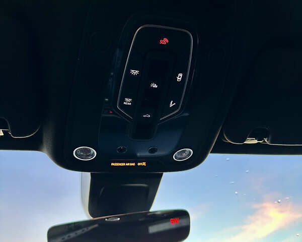 Белый Ауди Ку 7, объемом двигателя 1.98 л и пробегом 103 тыс. км за 29900 $, фото 20 на Automoto.ua