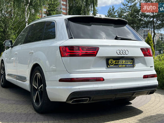 Белый Ауди Ку 7, объемом двигателя 3 л и пробегом 220 тыс. км за 49700 $, фото 4 на Automoto.ua