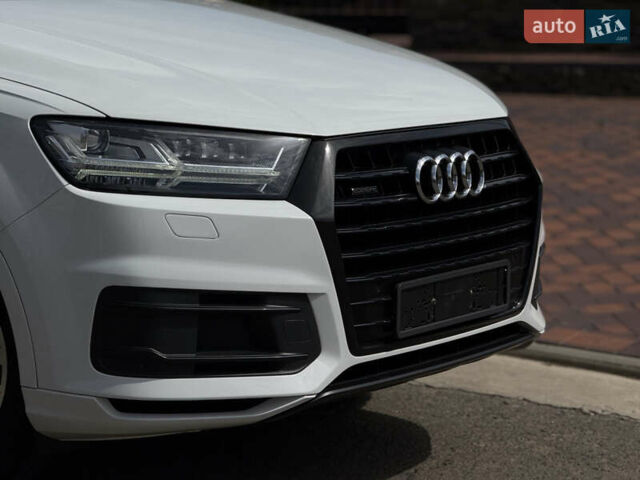 Білий Ауді Ку 7, об'ємом двигуна 3 л та пробігом 216 тис. км за 37500 $, фото 49 на Automoto.ua