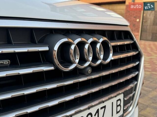 Белый Ауди Ку 7, объемом двигателя 3 л и пробегом 195 тыс. км за 23500 $, фото 16 на Automoto.ua