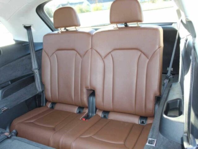 Білий Ауді Ку 7, об'ємом двигуна 3 л та пробігом 70 тис. км за 9000 $, фото 21 на Automoto.ua