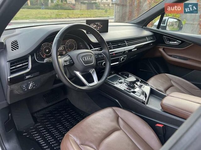 Білий Ауді Ку 7, об'ємом двигуна 2 л та пробігом 109 тис. км за 23900 $, фото 16 на Automoto.ua